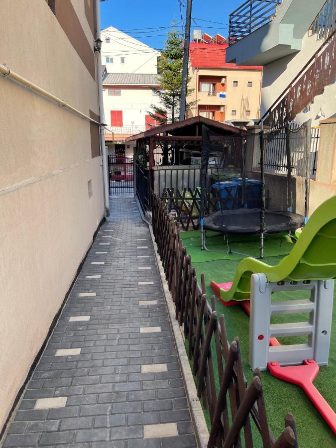 Vila Efor 艾福雷诺德 外观 照片